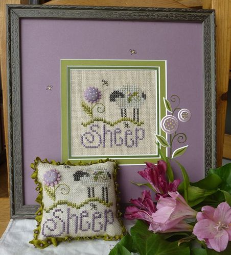 Meadow Daisy Button